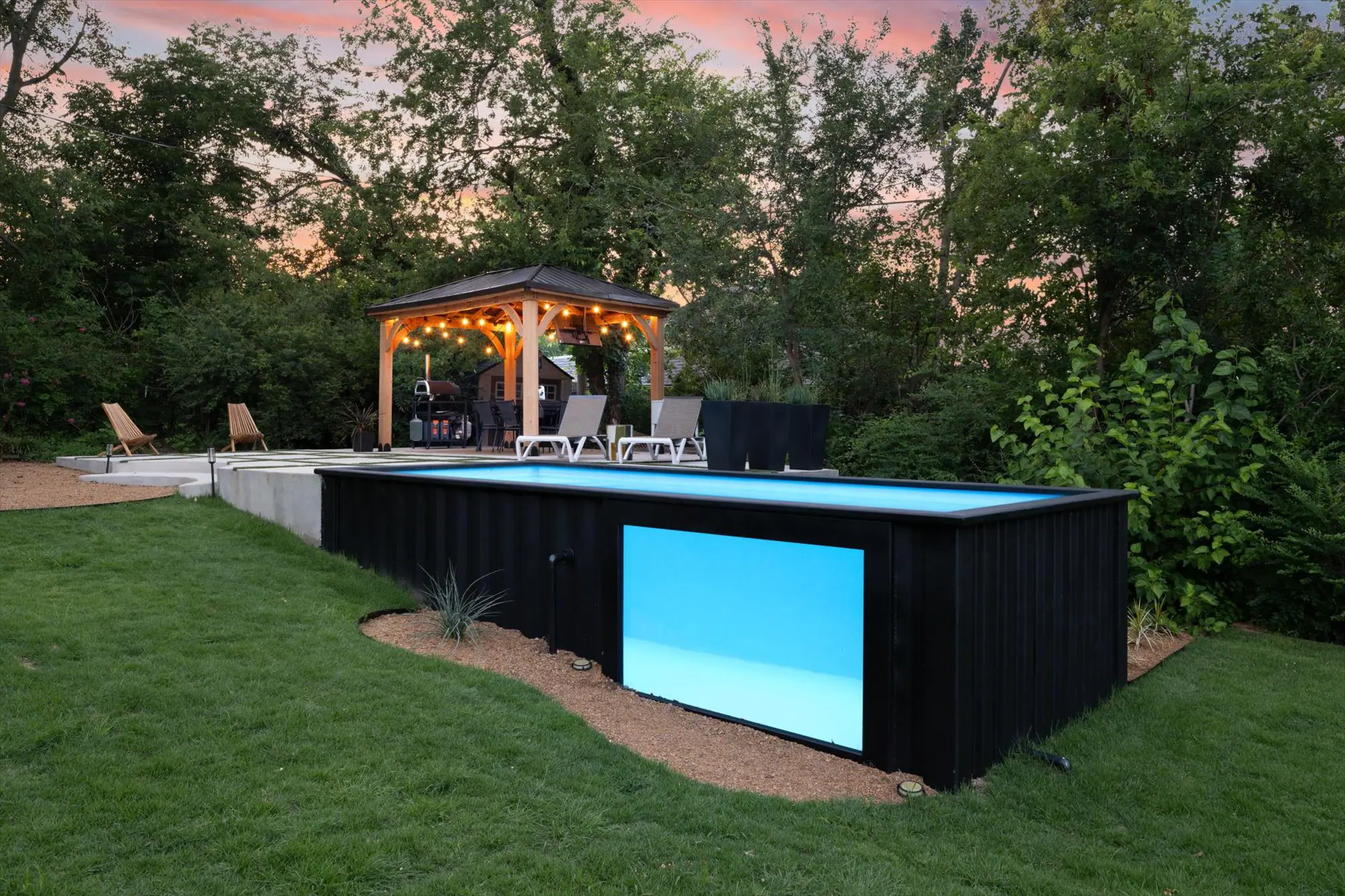 Container pool Oklahoma - stone walkway to pool