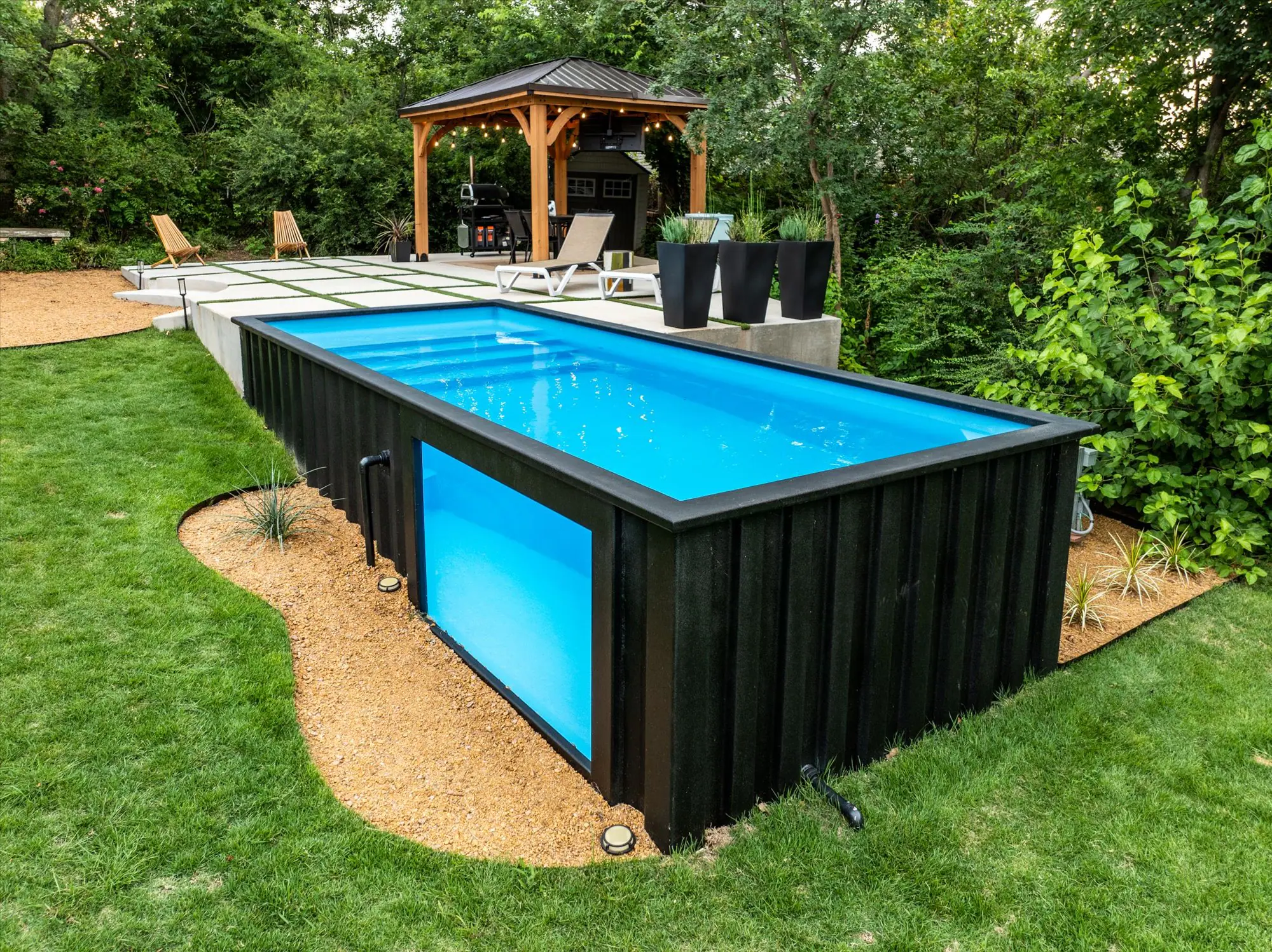 Container pool Oklahoma - deck and pool harmony