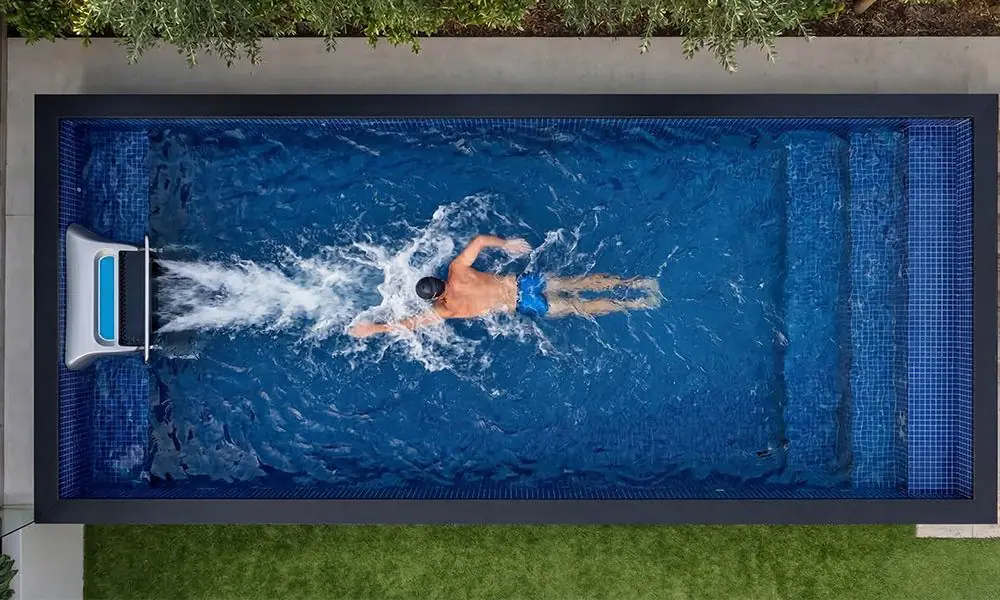 Swim Jet Pool