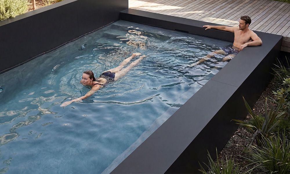 Modern Plunge Swimming Pool