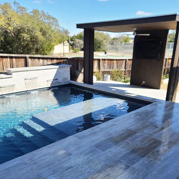 container pool